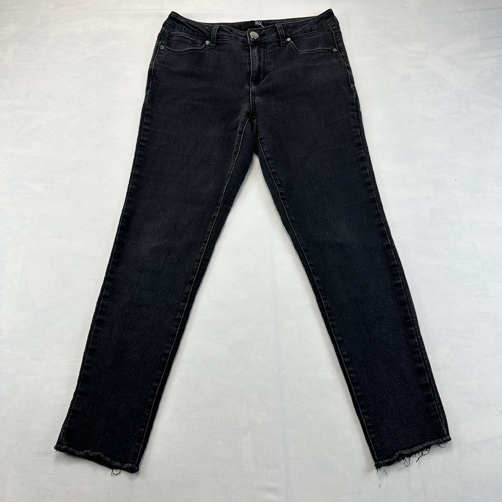 1822 Denim Women's Size 6 Black Bootcut Jeans Stretch Raw Hem